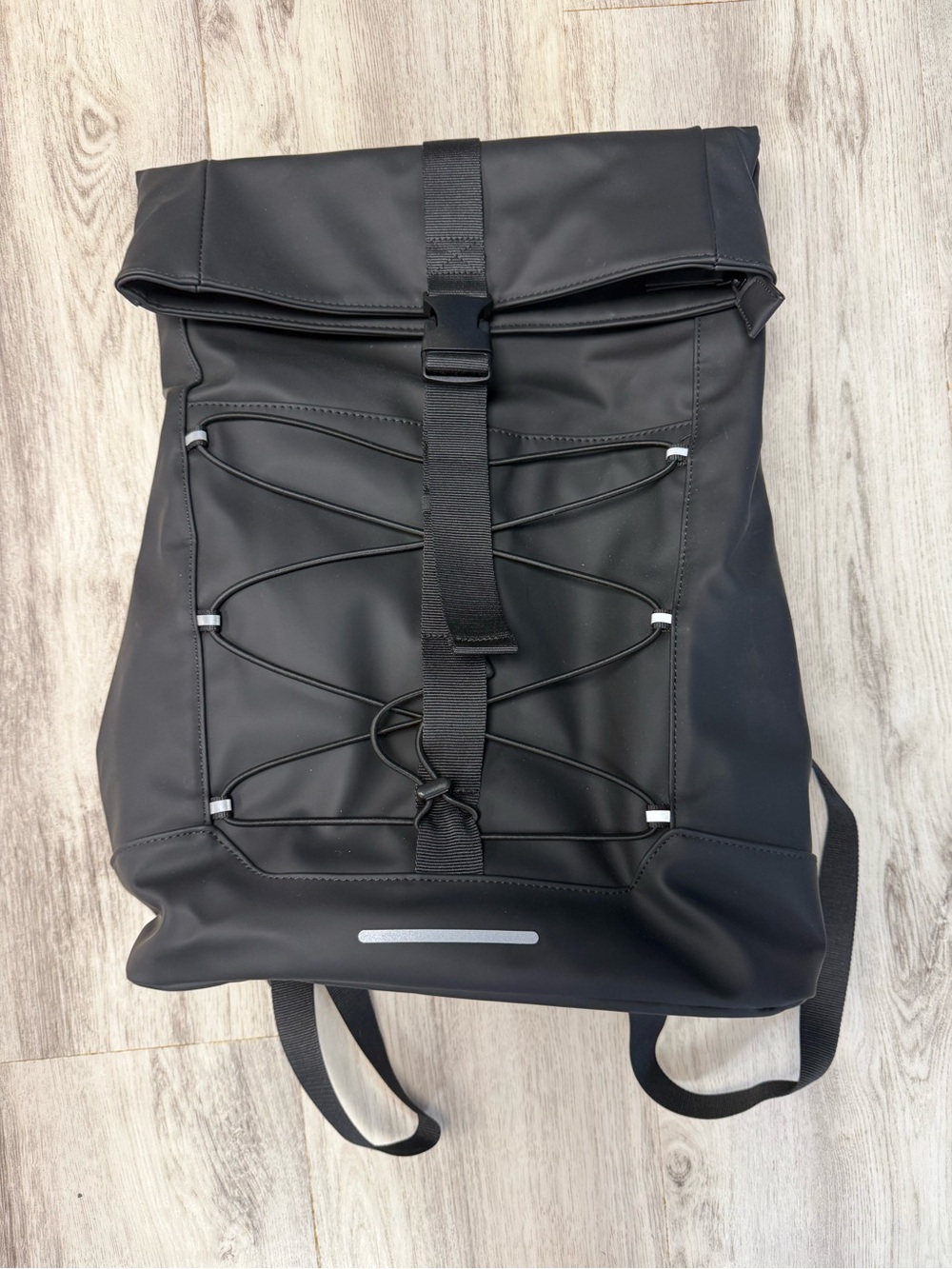 Zara Black Roll-Top Men's Backpack with Elastic Cord